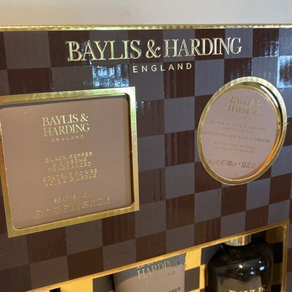 Bayliss & Harding Black Pepper & Ginseng Men's Perfect Grooming Pack Gift Set - Picture 4 of 7